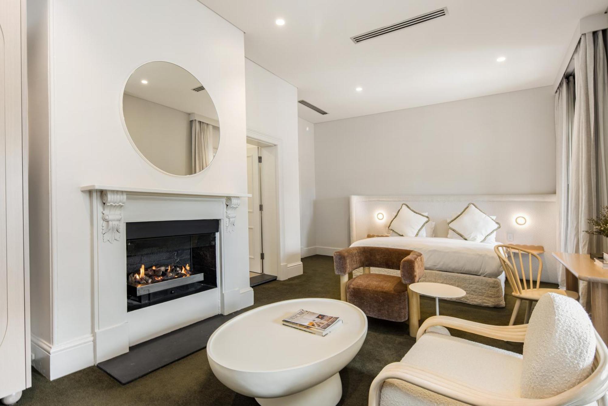 The Stirling Hotel 外观 照片