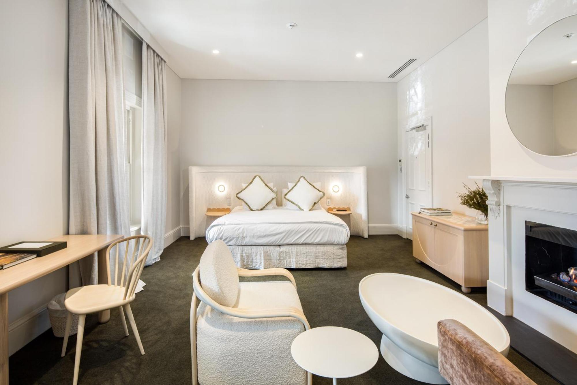 The Stirling Hotel 外观 照片